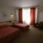 Kleopatra 4*