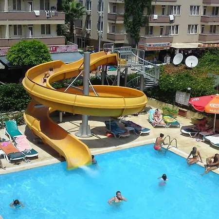 Otel Kleopatra 4*